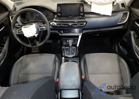 2023 Kia Seltos S из США, поврежденный, VIN KNDEUCAA7P7380409